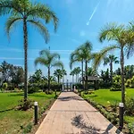 Lovely 1 BDRM Rental Unit w/ Pool in Puerto Banús